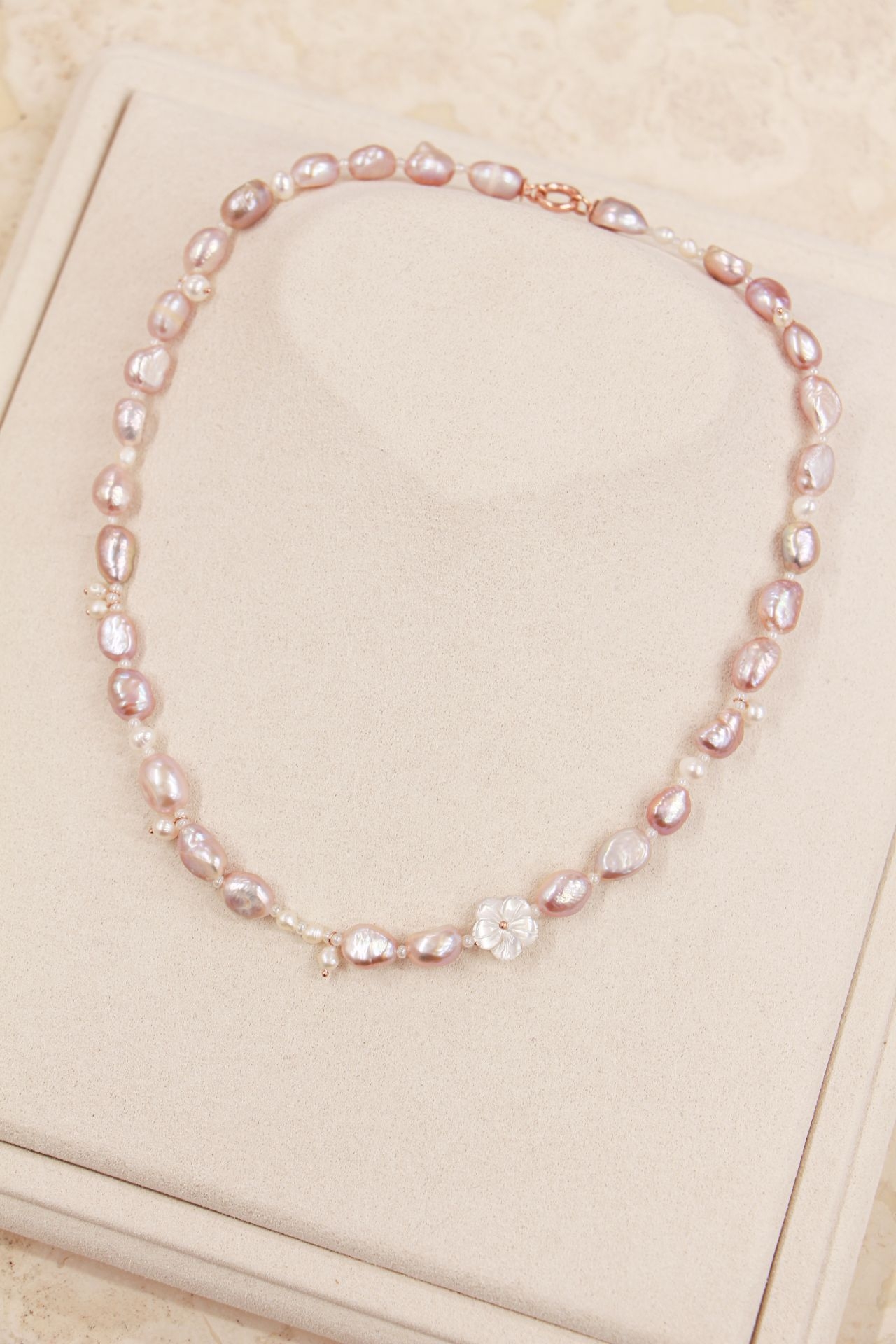 Cleito Matmazel İnci Kolye resmi