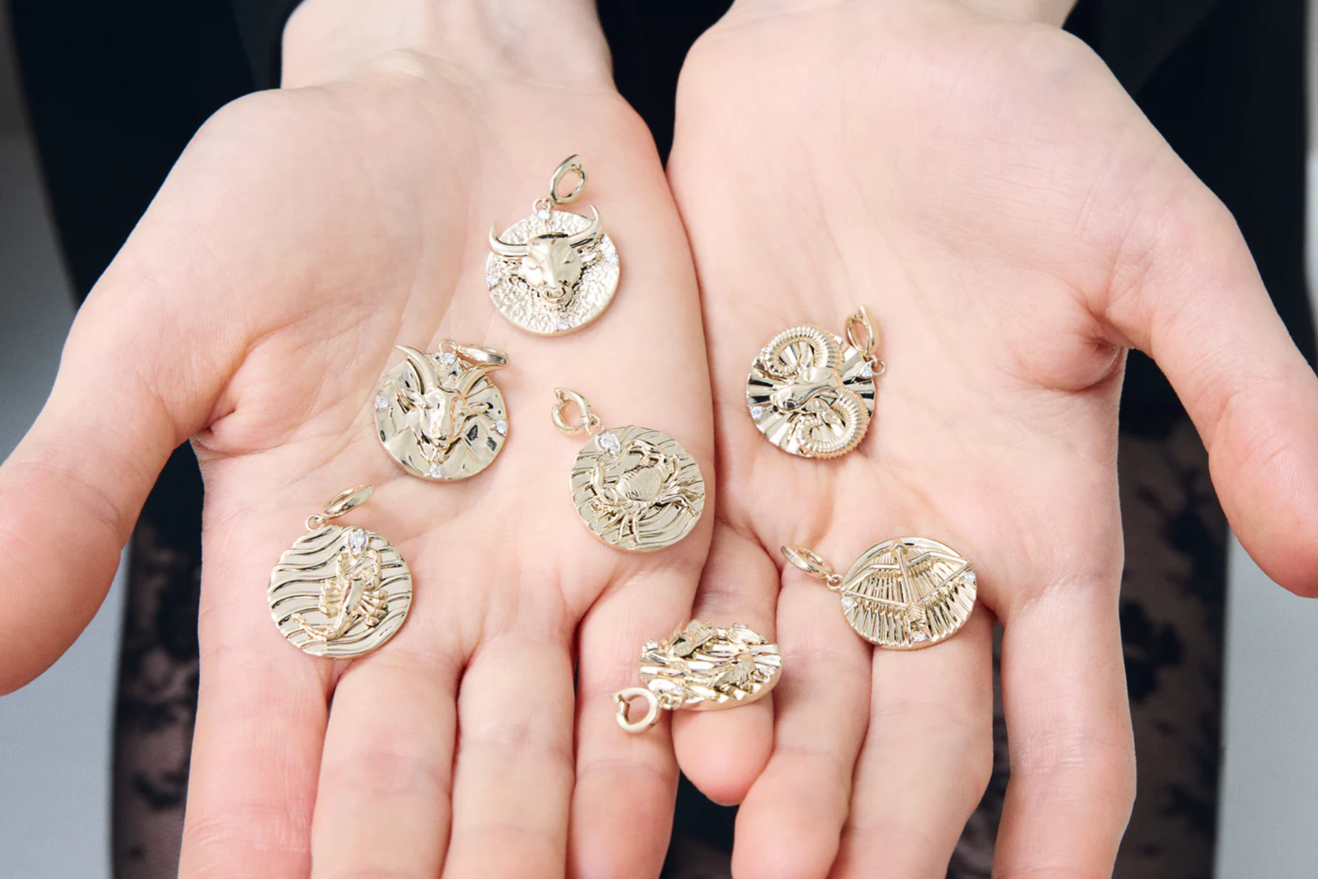 Yay Burcu Kolye Ucu resmi