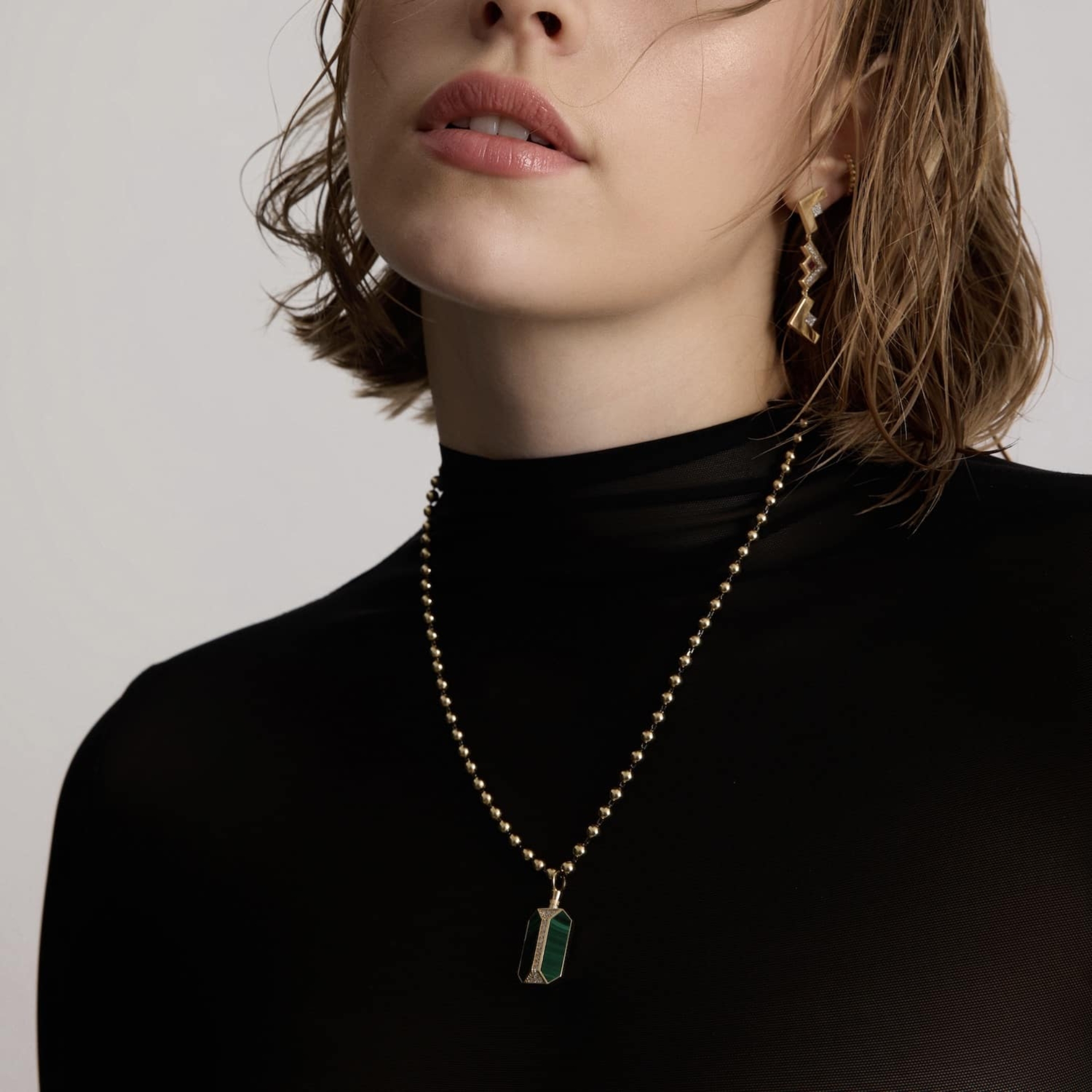 Sedefli Pillar Kolye Ucu resmi