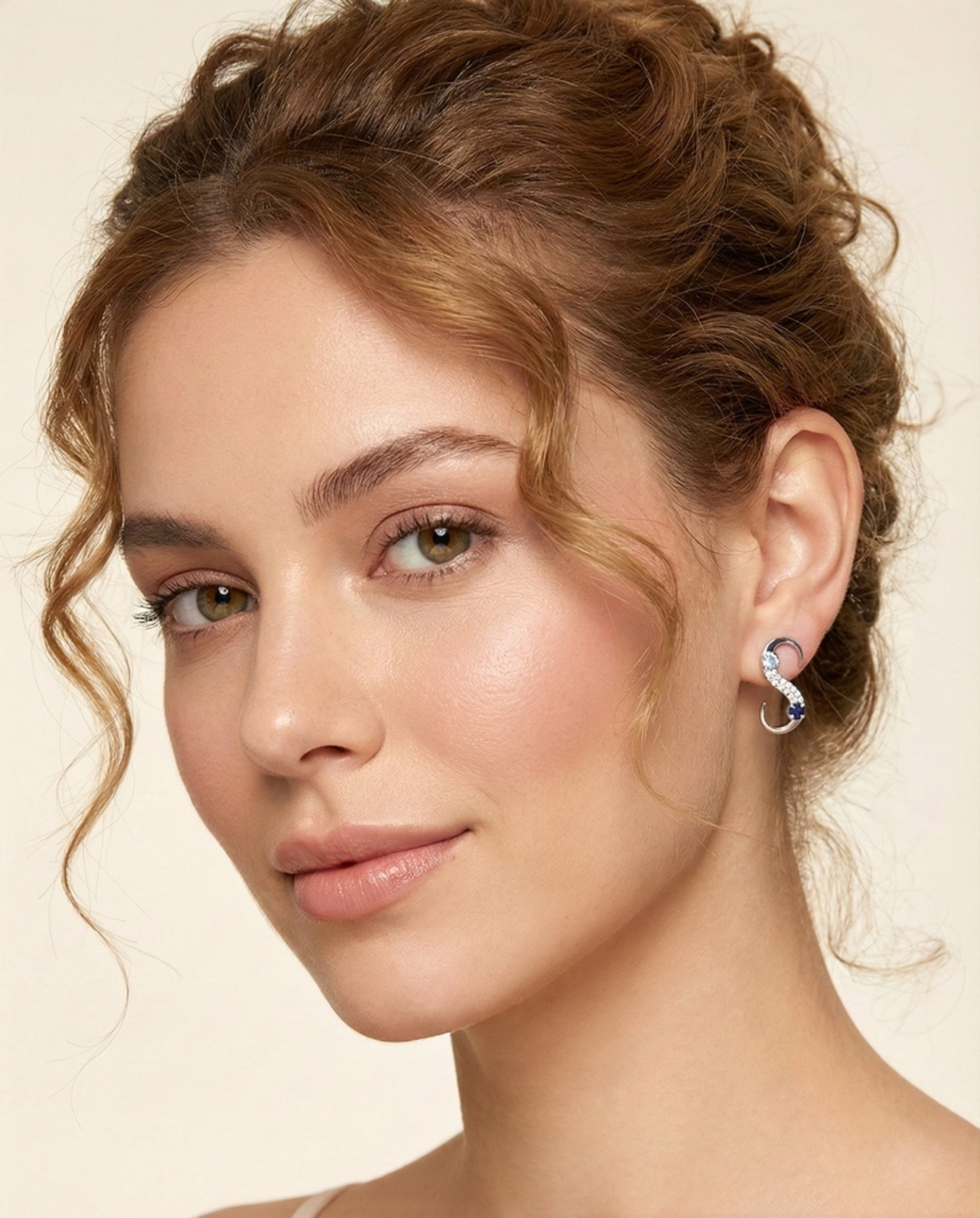 Eternal Poise Küpe resmi