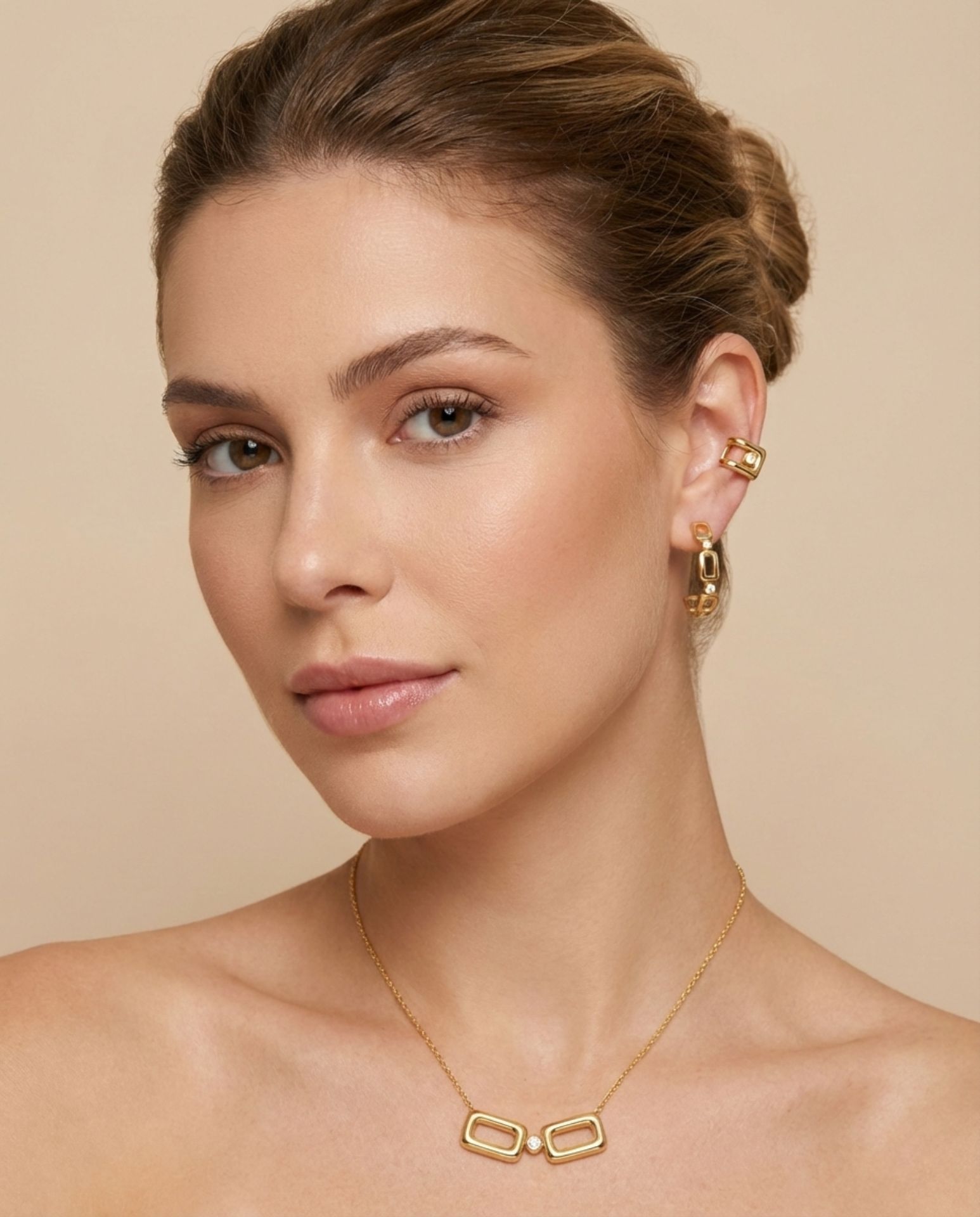 Romantic Petal Kolye resmi