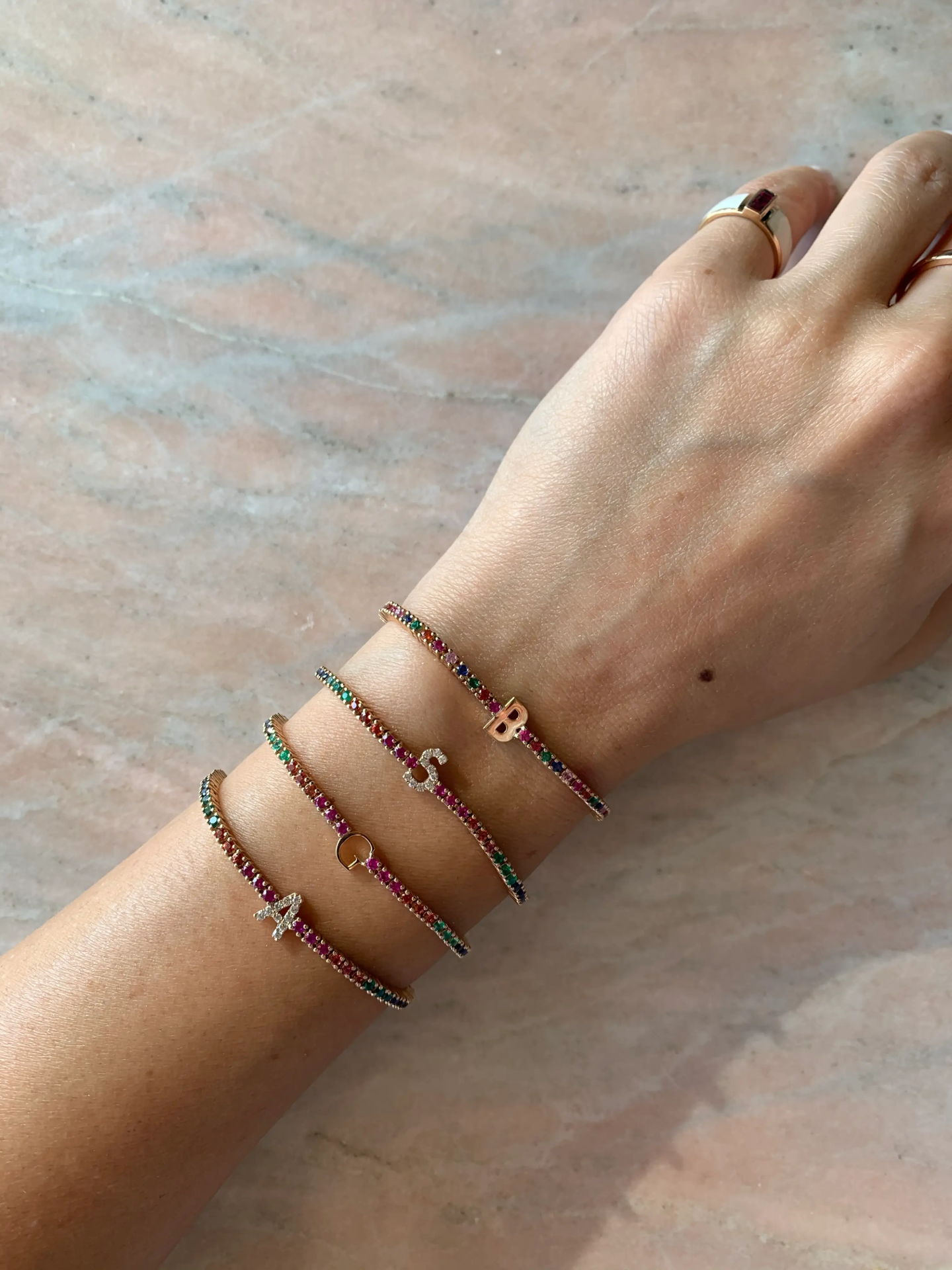 Rainbow Pırlanta A Harfi Bilezik resmi