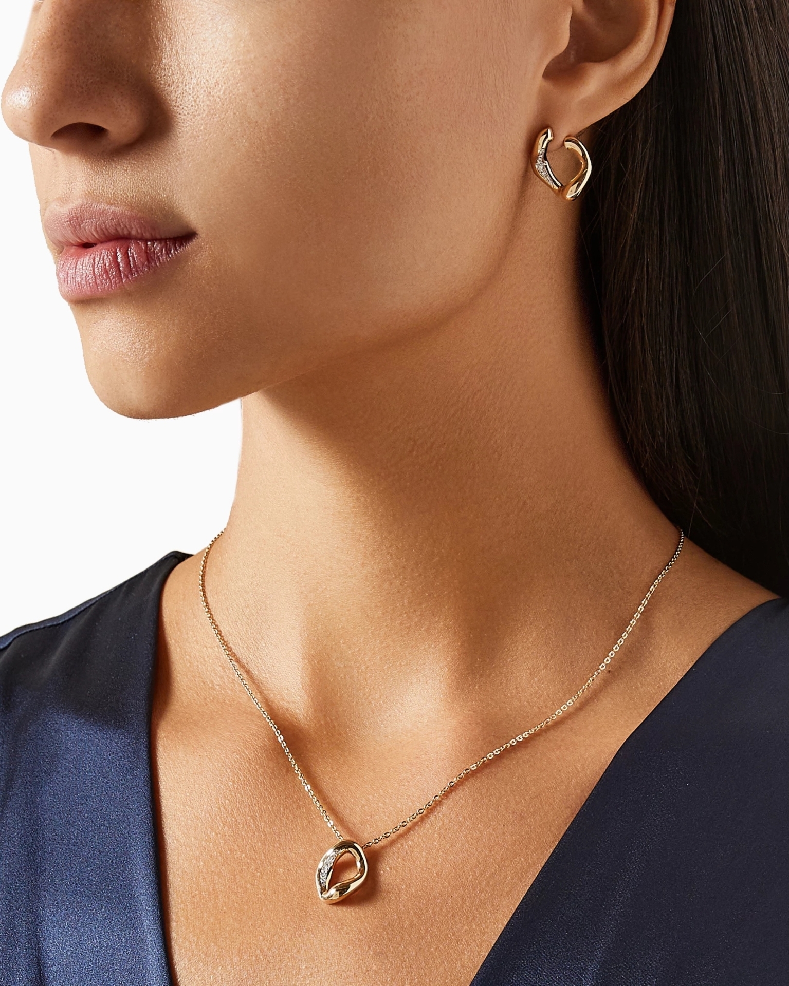 Mini Stream Sarı Altın Pırlanta Küpe resmi