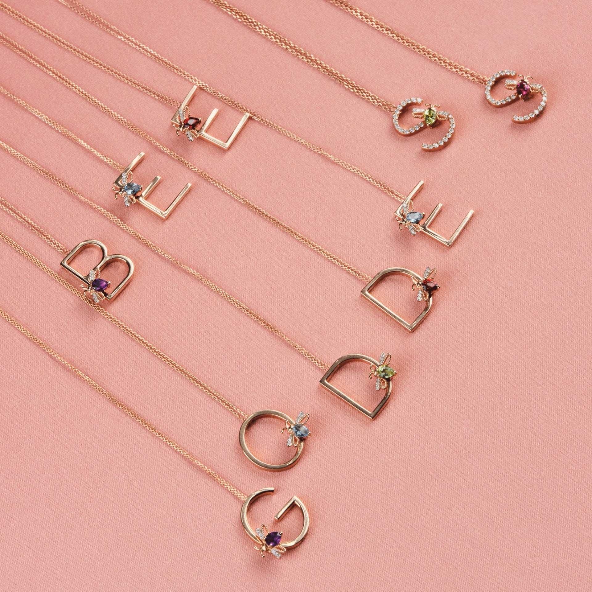 O Harf Mavi Topaz Pırlanta Kolye resmi