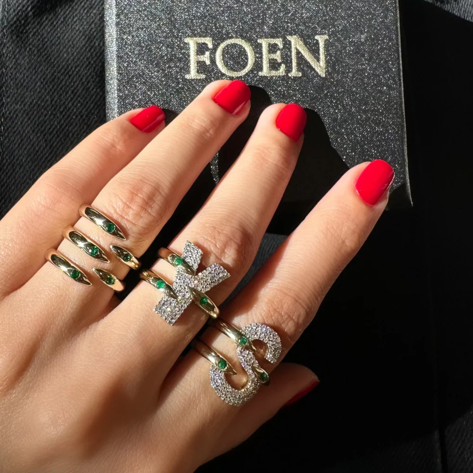 Presa Initial Y Harf Yüzük resmi